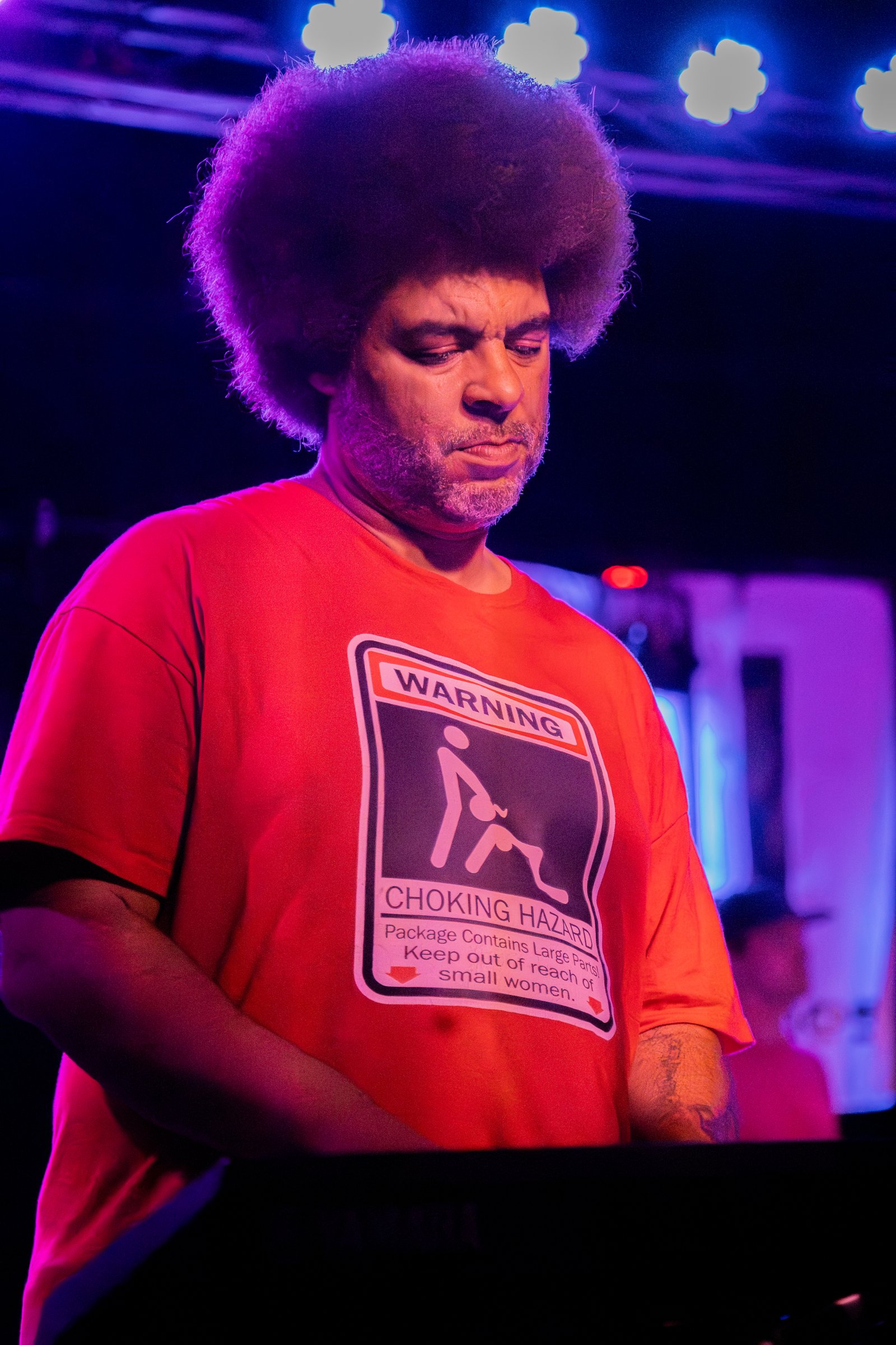 Little Moses Jones club performance